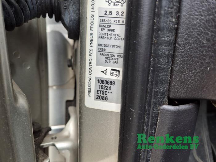 Peugeot 307 Break 1.6 16V Sloopvoertuig (2006, Metallic, Beige)