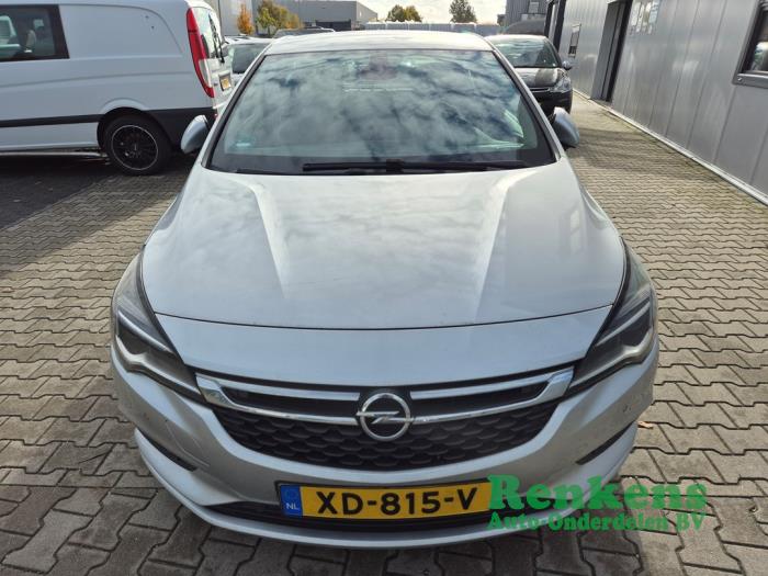 Opel Astra K 1.6 CDTI 110 16V Sloopvoertuig (2016, Zilver)