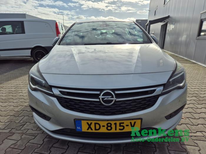 Opel Astra K 1.6 CDTI 110 16V Sloopvoertuig (2016, Zilver)