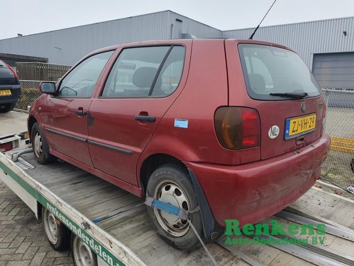 Volkswagen Polo III 1.6i 75 Sloopvoertuig (1999, Rood)