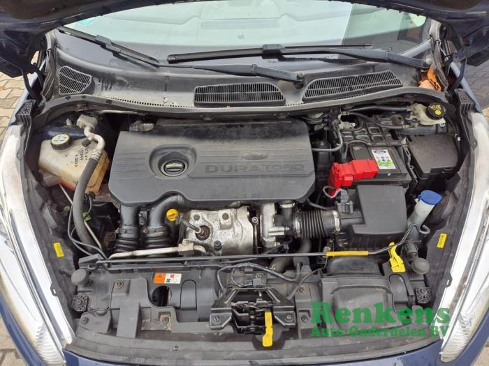 Ford Fiesta 6 1.5 TDCi Sloopvoertuig (2015, Blauw)