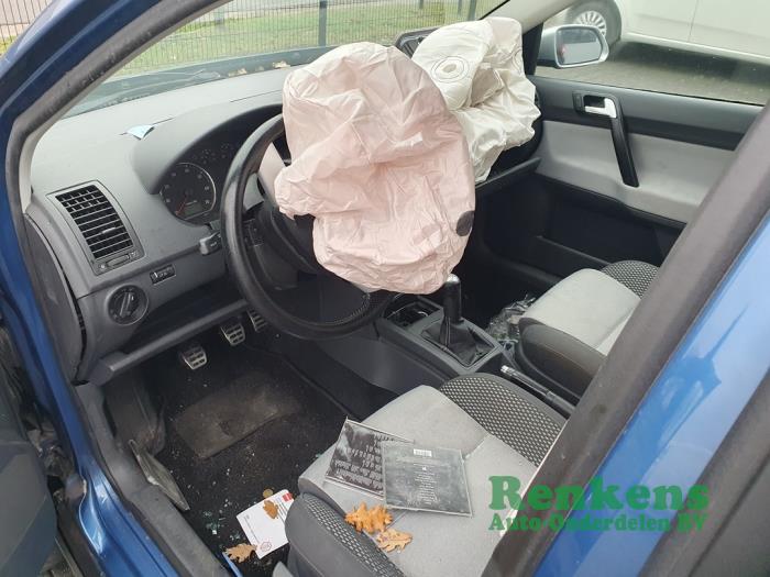 Volkswagen CrossPolo 1.4 16V 75 Sloopvoertuig (2007, Blauw)