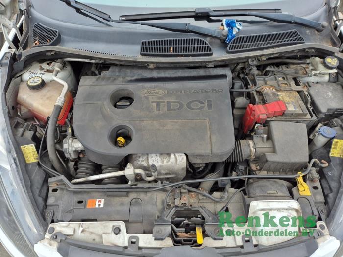 Ford Fiesta 6 1.6 TDCi 16V 95 Sloopvoertuig (2011, Wit)