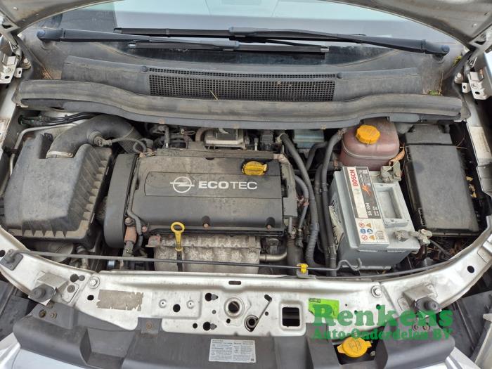 Opel Zafira 1.8 16V Ecotec Sloopvoertuig (2008, Zilver)