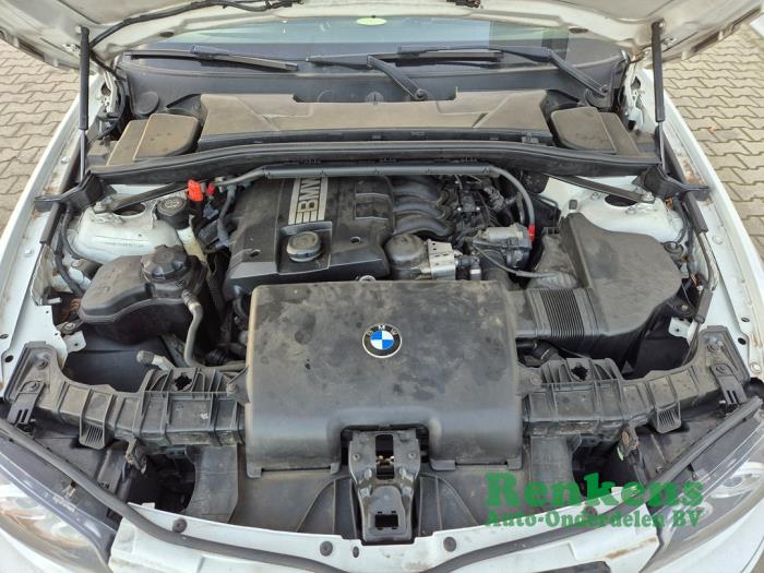 BMW 1 serie 118i 16V Sloopvoertuig (2008, Wit)