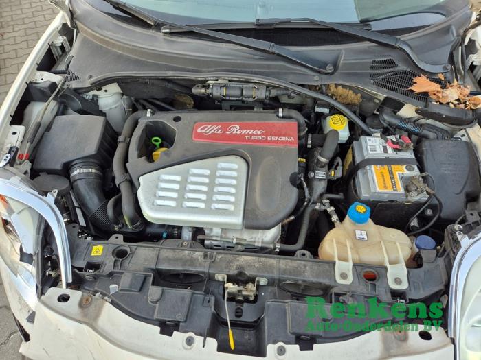 Alfa Romeo MiTo 1.4 Turbo 16V Sloopvoertuig (2009, Wit)