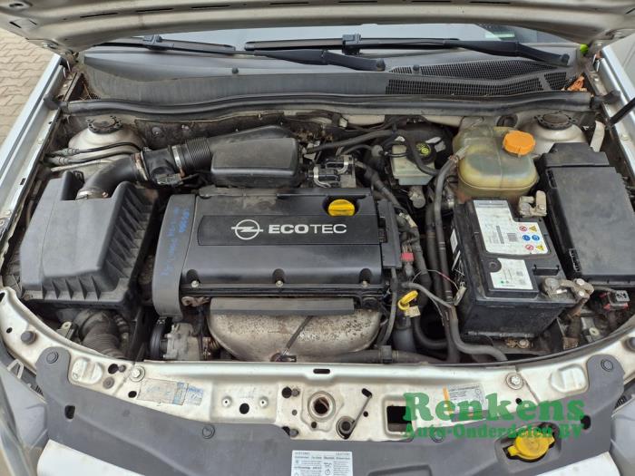 Opel Astra H 1.6 16V Twinport Sloopvoertuig (2004, Zilver)