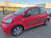 Toyota Aygo 1.0 12V VVT-i Sloopvoertuig (2010, Rood)