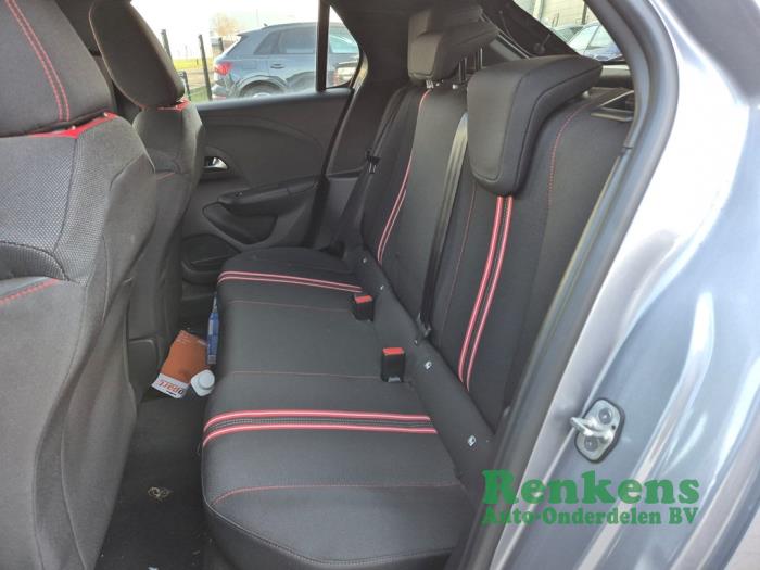 Opel Corsa F 1.2 Turbo 12V 100 Sloopvoertuig (2022, Grijs)