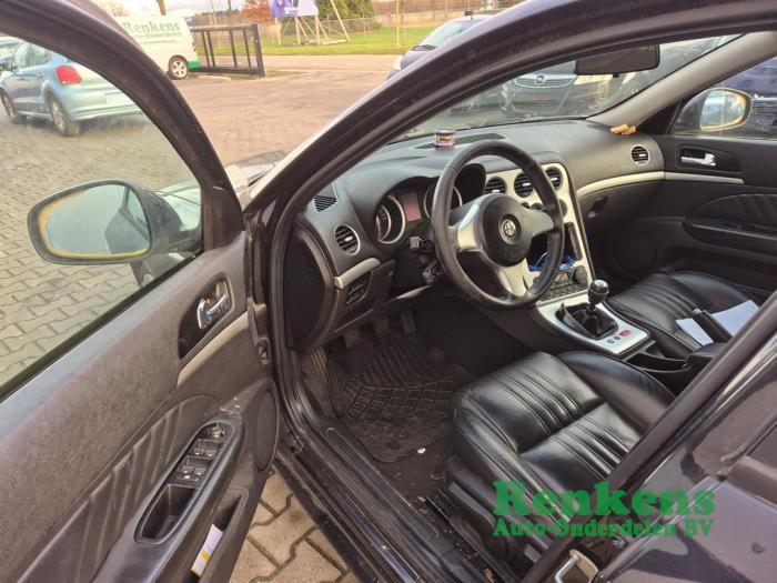 Alfa Romeo 159 Sportwagon 1.8 MPI 16V Sloopvoertuig (2008, Zwart)