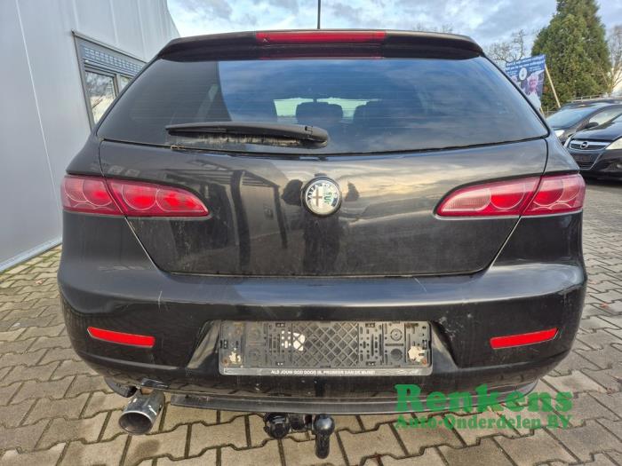 Alfa Romeo 159 Sportwagon 1.8 MPI 16V Sloopvoertuig (2008, Zwart)