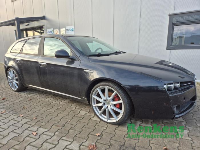 Alfa Romeo 159 Sportwagon 1.8 MPI 16V Sloopvoertuig (2008, Zwart)