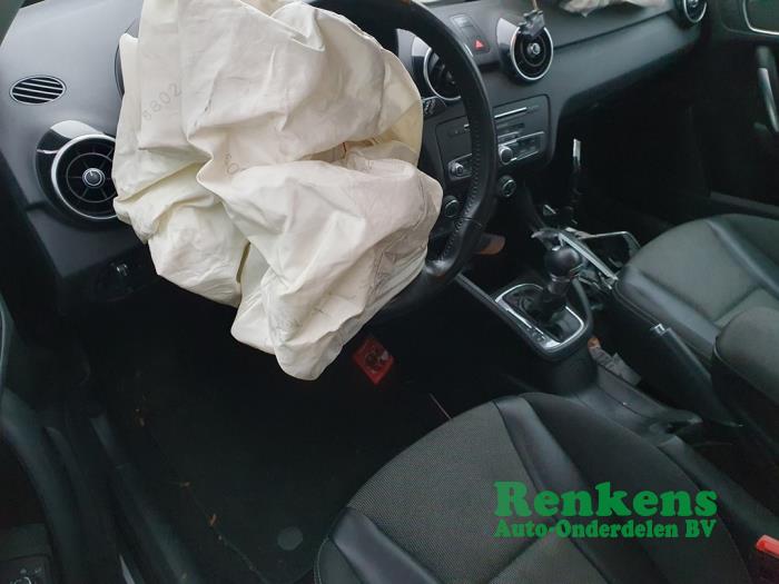 Audi A1 Sportback 1.0 TFSI Ultra 12V Sloopvoertuig (2018, Grijs)