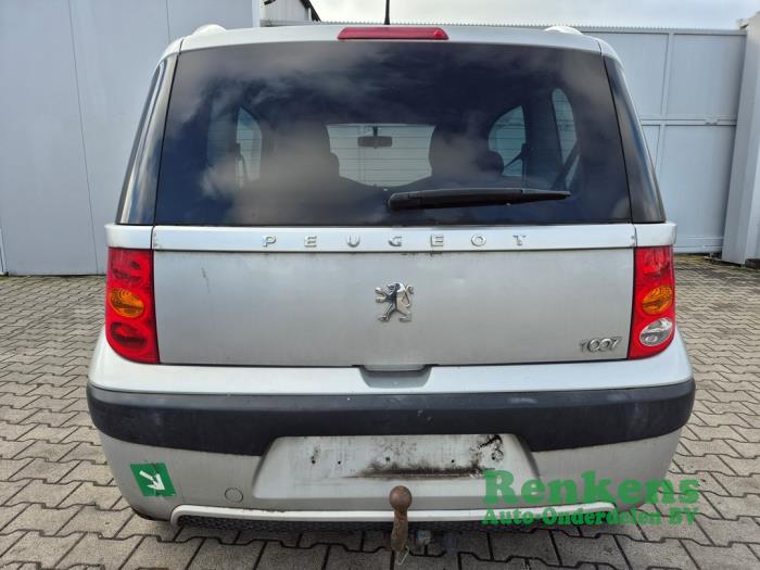 Peugeot 1007 1.6 GTI,Gentry 16V Sloopvoertuig (2005, Grijs)