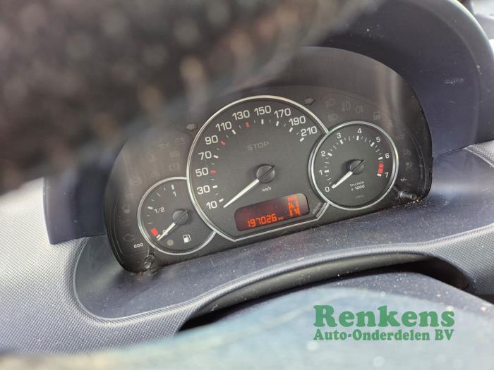 Peugeot 1007 1.6 GTI,Gentry 16V Sloopvoertuig (2005, Grijs)