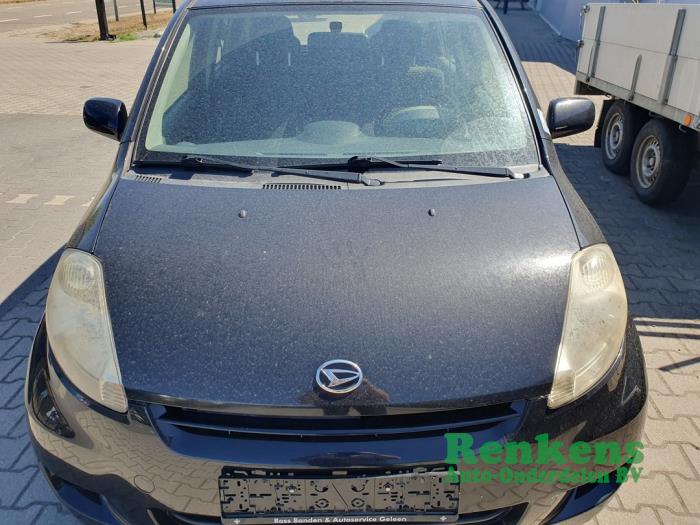 Daihatsu Sirion 2 1.0 12V DVVT Sloopvoertuig (2008, Zwart)
