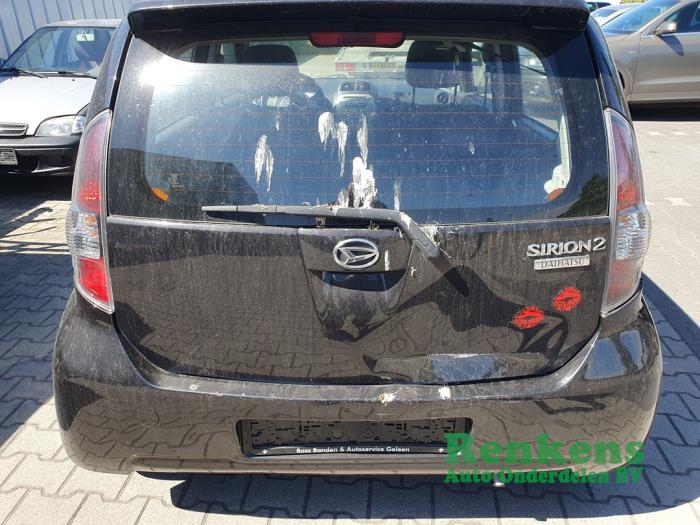 Daihatsu Sirion 2 1.0 12V DVVT Sloopvoertuig (2008, Zwart)