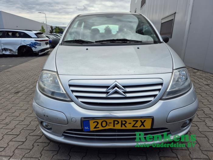 Citroen C3 1.4 Schadevoertuig (2004, Zilver)