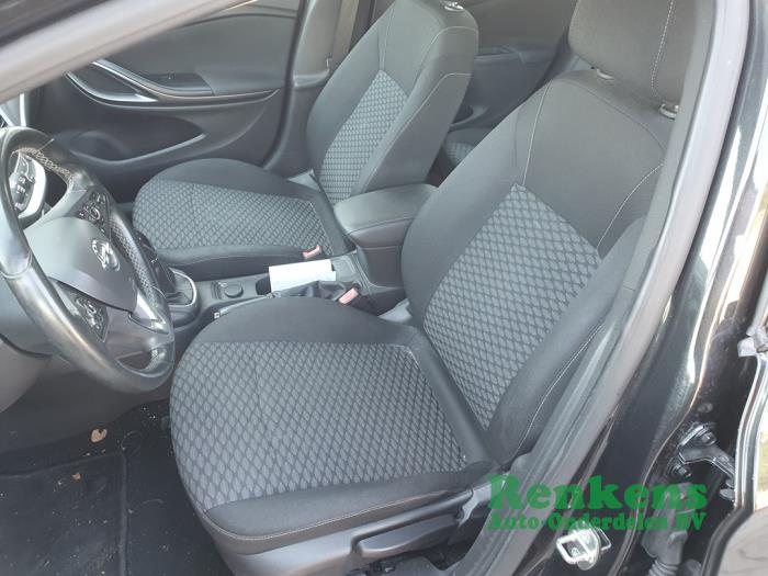 Opel Astra K Sports Tourer 1.0 Turbo 12V Schadevoertuig (2016, Zwart)