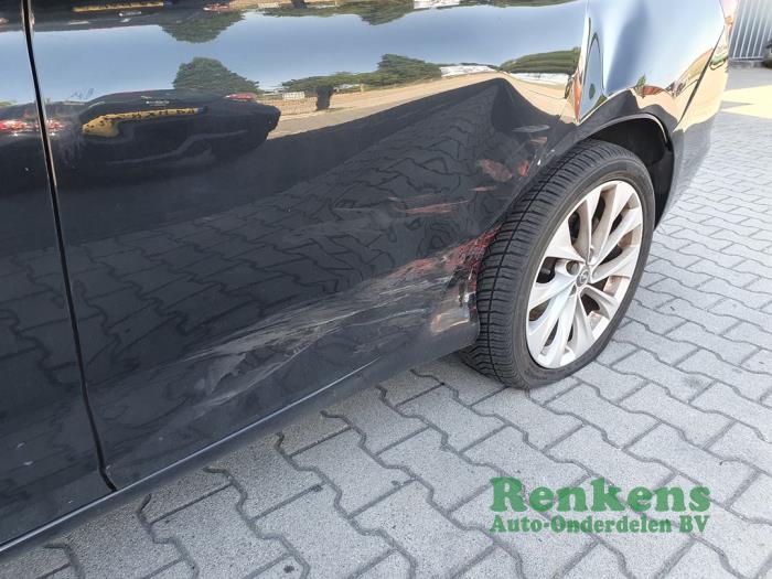Opel Astra K Sports Tourer 1.0 Turbo 12V Schadevoertuig (2016, Zwart)