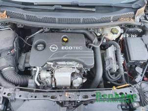 Opel Astra K Sports Tourer 1.0 Turbo 12V Schadevoertuig (2016, Zwart)