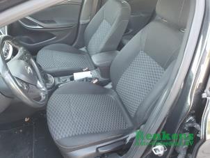 Opel Astra K Sports Tourer 1.0 Turbo 12V Schadevoertuig (2016, Zwart)