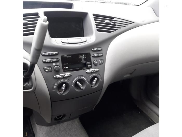 Toyota Prius Sloopvoertuig (2000, Wit)