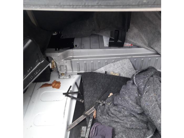 Toyota Prius Sloopvoertuig (2000, Wit)