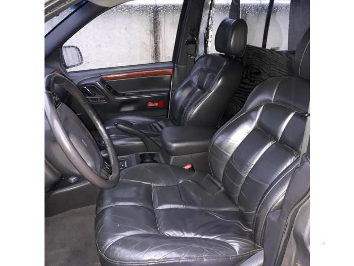 Jeep Grand Cherokee 4.7i V8 Sloopvoertuig (1999, Beige)