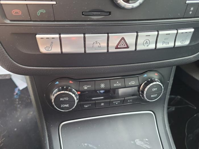 Mercedes B 1.6 B-200 BlueEFFICIENCY Turbo 16V Sloopvoertuig (2015, Grijs)