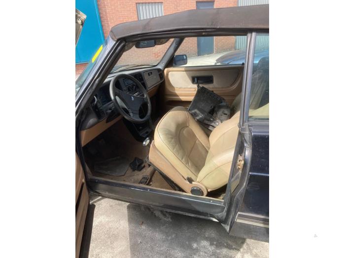 Saab 900 I 2.0 i 16V Sloopvoertuig (1992, Zwart)