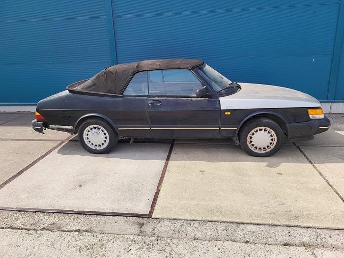 Saab 900 I 2.0 i 16V Sloopvoertuig (1992, Zwart)