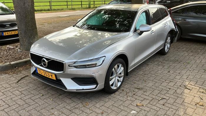 Volvo V60 II 2.0 D3 16V Sloopvoertuig (2018, Grijs)