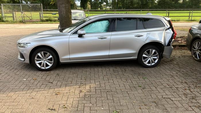 Volvo V60 II 2.0 D3 16V Sloopvoertuig (2018, Grijs)