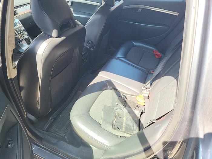 Volvo V70 2.4 D 20V Occasion (2008, Grijs)