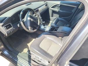Volvo V70 2.4 D 20V Occasion (2008, Grijs)