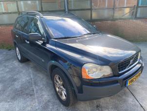 Volvo XC90 I 2.4 D5 20V Schadevoertuig (2003, Zwart)