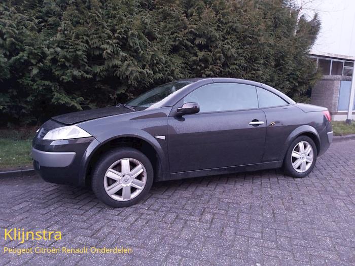 Renault Megane II CC 1.6 16V Sloopvoertuig (2006, Zwart)