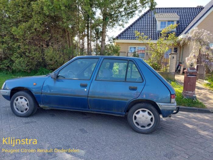 Peugeot 205 II 1 4 Sloopvoertuig 1997 Blauw