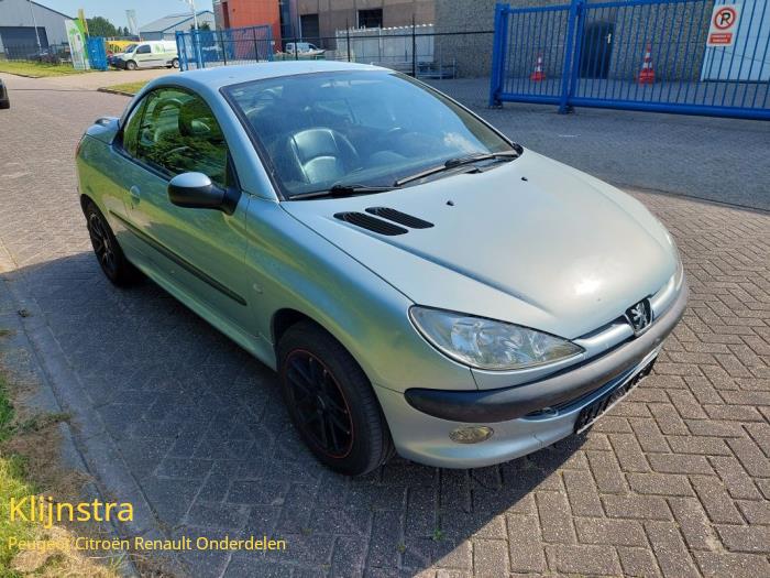 Peugeot 206 CC 1.6 16V Sloopvoertuig (2002, Grijs)