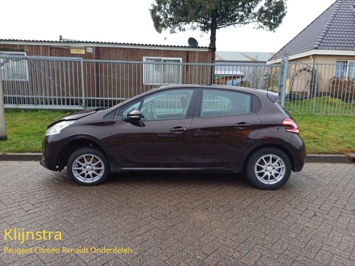 Peugeot 208 I 1.0 Vti 12V PureTech Sloopvoertuig (2013, Bruin)