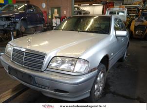 Demontage auto Mercedes C-Klasse 1993-2000 203864 Demontage auto Mercedes C-Klasse 1993-2000 203864
