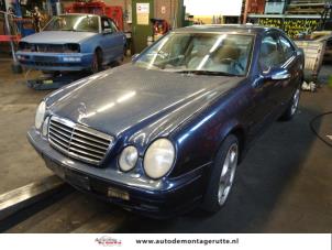 Demontage auto Mercedes CLK 1999-1999 204092 Demontage auto Mercedes CLK 1999-1999 204092