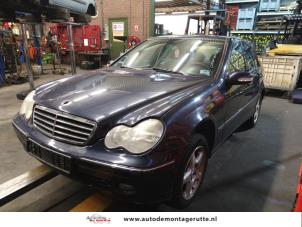 Demontage auto Mercedes C-Klasse 2000-2007 204221 Demontage auto Mercedes C-Klasse 2000-2007 204221