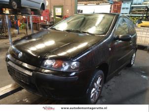 Demontage auto Fiat Punto 1999-2012 204484 Demontage auto Fiat Punto 1999-2012 204484