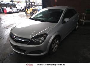 Demontage auto Opel Astra 2005-2011 210879 Demontage auto Opel Astra 2005-2011 210879