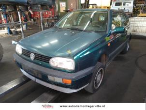 Demontage auto Volkswagen Golf 1994-1997 211403