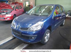 Demontage auto Renault Clio 2005-2014 212025 Demontage auto Renault Clio 2005-2014 212025
