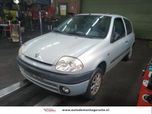 Demontage auto Renault Clio 1998-2016 213177 Demontage auto Renault Clio 1998-2016 213177