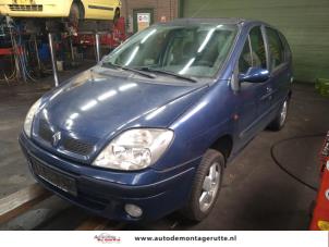 Demontage auto Renault Megane Scenic 1999-2003 213945 Demontage auto Renault Megane Scenic 1999-2003 213945